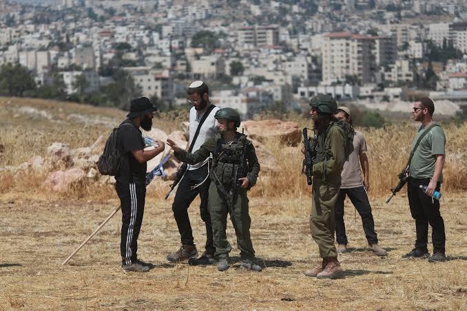 14 اعتداءً على المزارعين وأراضيهم خلال 12 ساعة في الضفة الغربية