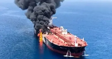 الحرس الثوري الإيراني: انفجار ناقلة نفط تحمل مليوني برميل في مضيق هرمز