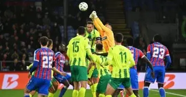 كريستال بالاس الإنجليزي يكتفي  بالتعادل السلبي مع ضيفه أيك لارنكا القبرصي