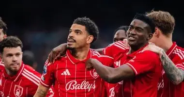 نوتينجهام يقسو علي تشيلسي بثلاثية في الدوري الإنجليزي