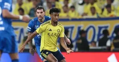 تعادل قاتل للهلال.. خطأ كارثي يؤجل تتويج النصر بلقب الدوري السعودي