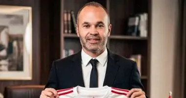 إنييستا يبدأ مشواره التدريبي في الإمارات