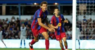 برشلونة يراهن على حمزة عبد الكريم لحل أزمة رقم 9