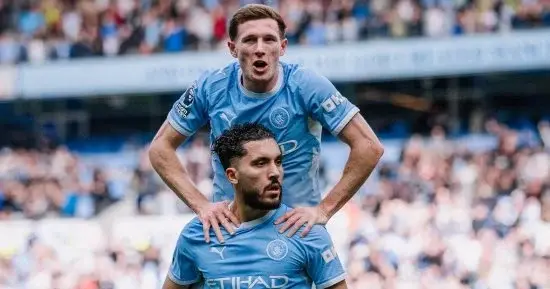 مانشستر سيتي ينفرد بصدارة الدوري الإنجليزي بالفوز 5-3 ضد سندرلاند..