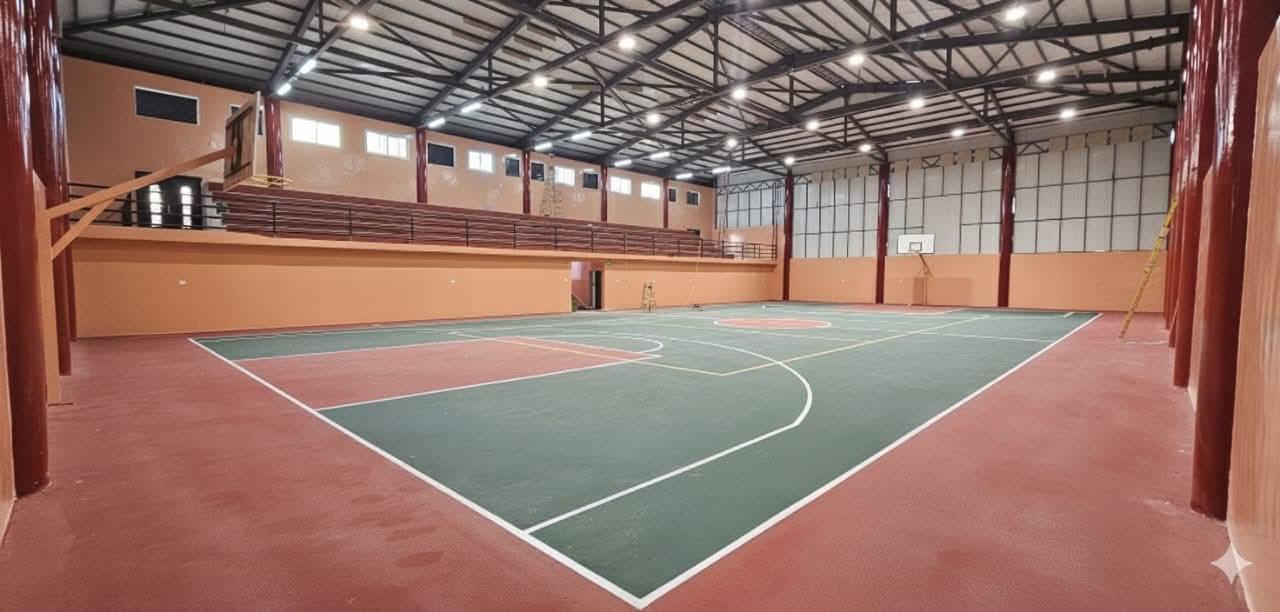 بالصور: إنجاز مشروع تأهيل الصالة الرياضية بمخيم الفوار بتمويل من اليابان