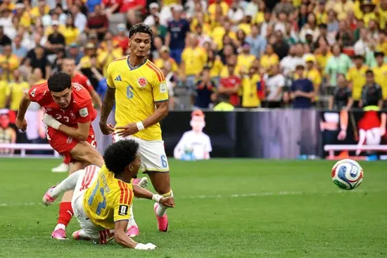 سويسرا تتأهل لربع نهائى كأس العالم على حساب كولومبيا بضربات الترجيح.. صور