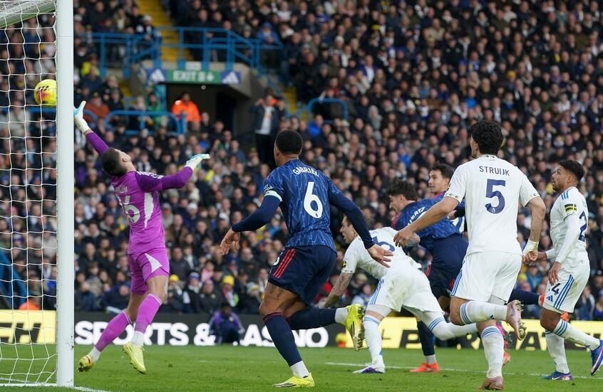 أرسنال يقسو على ضيفه ليدز يونايتد