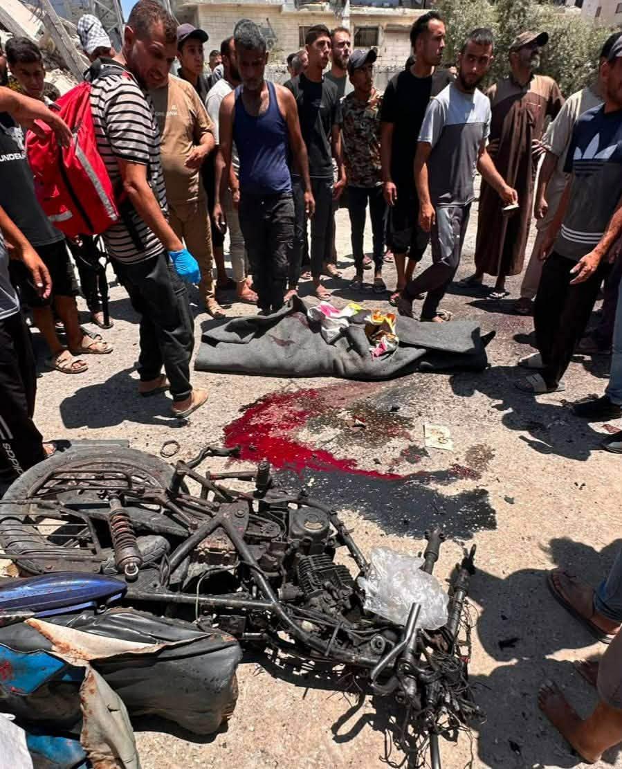 محدث: شهيد و4 إصابات جراء استهداف الاحتلال دراجة نارية في مدينة غزة