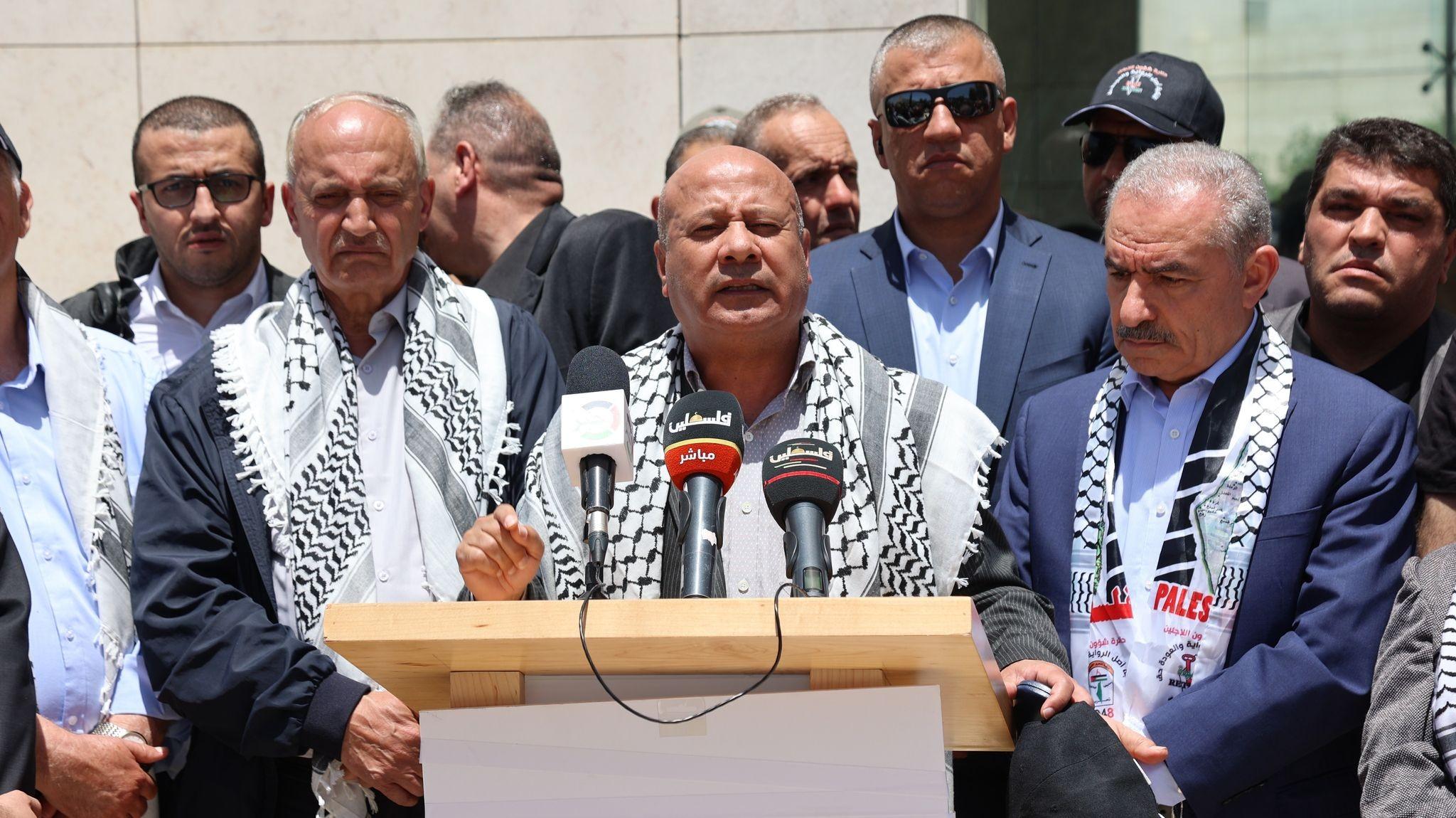 أبو هولي: الأونروا نسفت التفاهمات السابقة بإعادة الرواتب فور تهيئة الظروف لعودة الموظفين