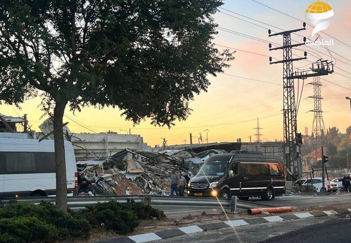 الاحتلال يهدم منشآت تجارية قرب مخيم شعفاط شمال القدس