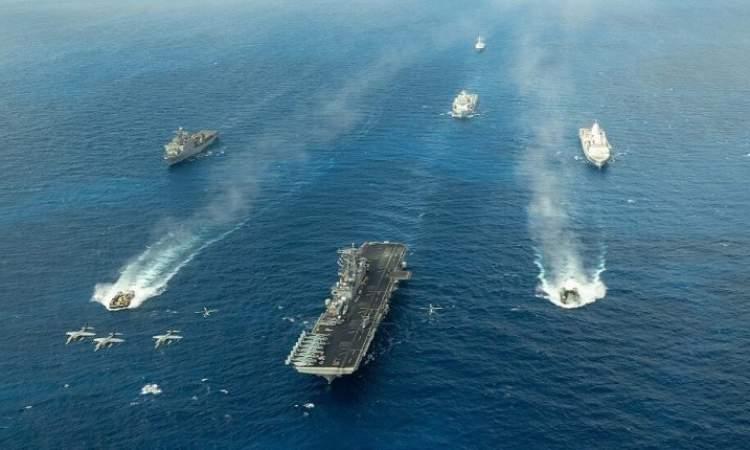 البحرية الأمريكية تُجلي جميع سفنها من قاعدتها في البحرين