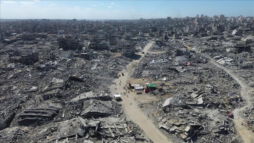 الاحتلال يواصل القصف وإطلاق النار وتنفيذ عمليات النسف والتفجير في قطاع غزة