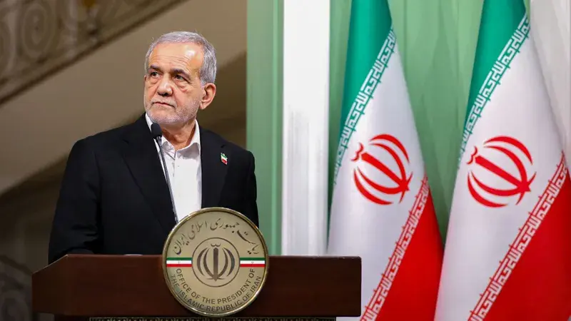 الرئيس الإيراني يؤكّد التزام بلاده بفتوى خامنئي بعدم امتلاك أي سلاح نووي