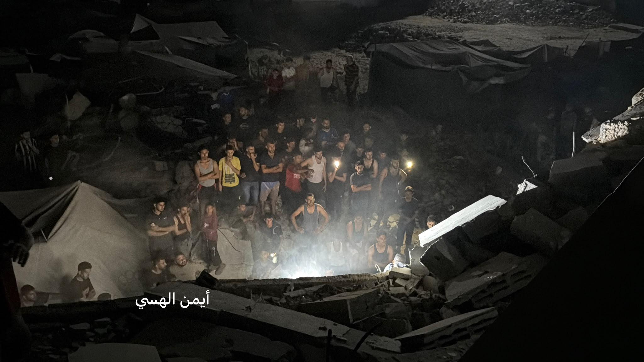 بالفيديو: انهيار بناية سكنية غرب غزة واستشهاد 12 مواطناً وفقدان العشرات تحت الأنقاض