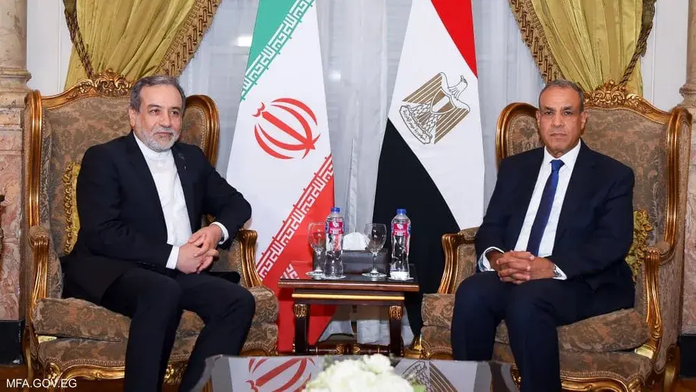 مصر تبدي استعدادها لدعم أي حل دبلوماسي بين أميركا وإيران