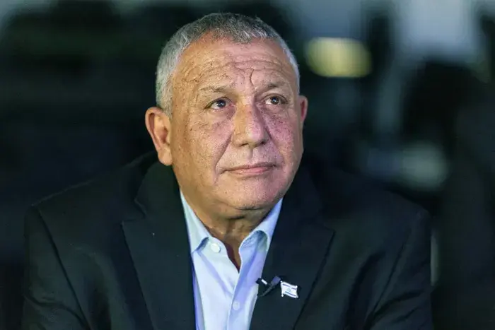 آيزنكوت يستبعد "الموحدة" من حكومته المرتقبة ويشترط الاعتراف بحماس "منظمة إرهابية"