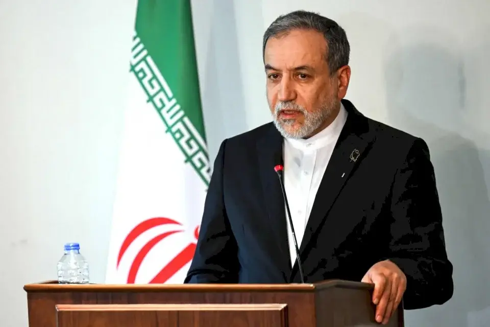 وزير خارجية إيران: عناصر من الموساد ينتشرون في طهران لمواكبة الاحتجاجات