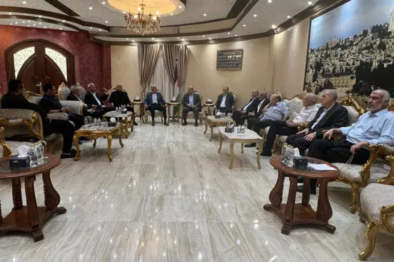 فتح: أجواء إيجابية في حوارات القاهرة ولقاء مع القيادي سمير المشهراوي لبحث توحيد الحركة