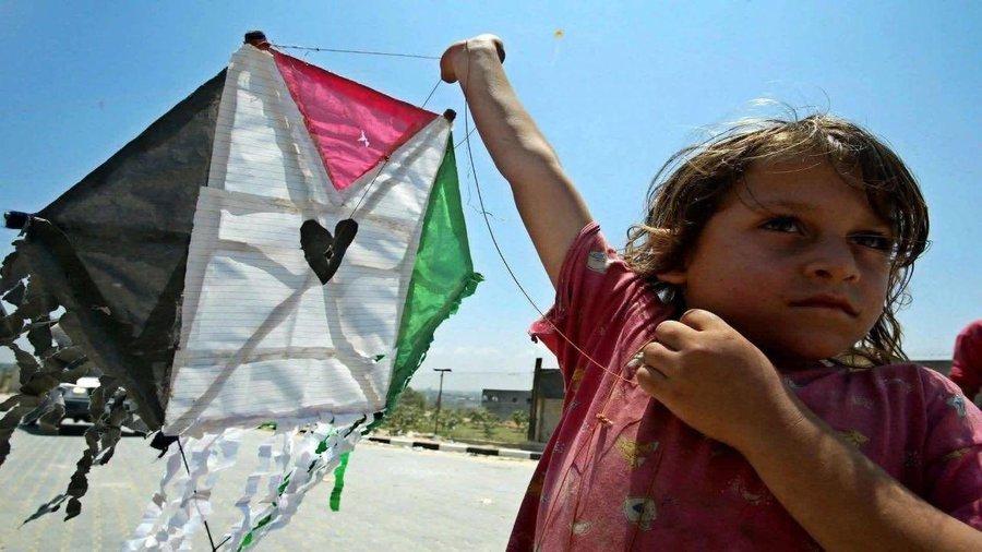 الأمم المتحدة: تهديد "إسرائيل"بتهجير فلسطينيي غزة بسبب طائرات ورقية "بغيض"