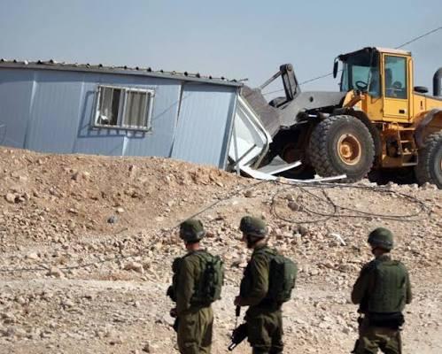 الاحتلال يهدم منشآت زراعية وسكنية جنوب شرقي جنين
