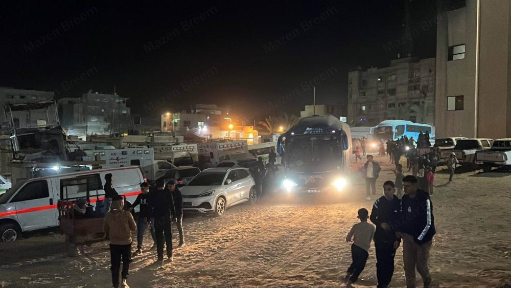 وصول دفعة من العالقين إلى غزة عبر معبر رفح