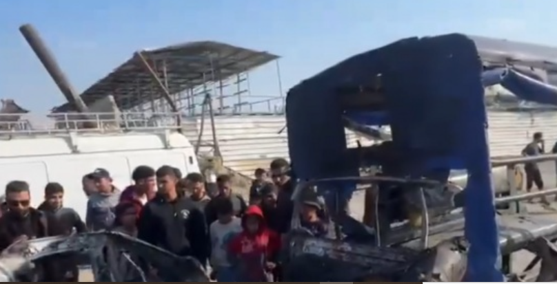 مجزرة جديدة.. 8 شهداء ومصابون من الشرطة باستهداف مركبتهم وسط قطاع غزة