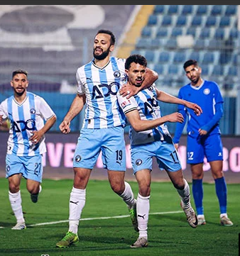 بيراميدز يهزم سموحة 2-1 ويضمن المشاركة في دورى أبطال أفريقيا.. صور