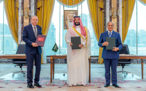 تركيا: تشكيل آليات سياسية وعسكرية في إطار اتفاقية الدفاع مع السعودية وباكستان
