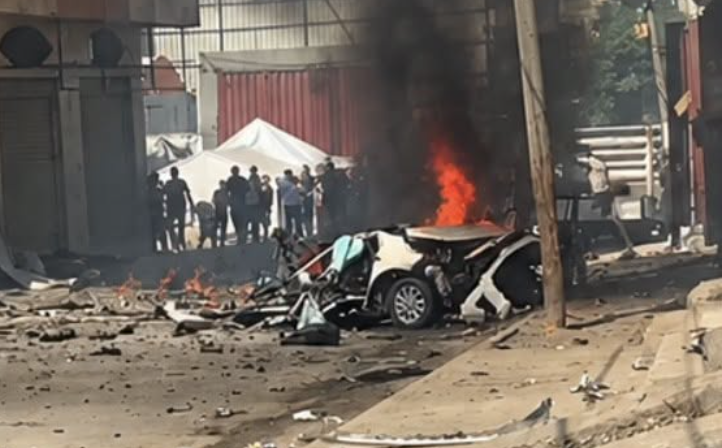 شهيد وجرحى جراء استهداف الاحتلال مركبة مدنية في حي التفاح