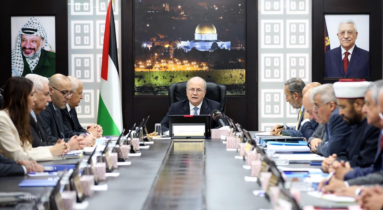 رئيس الوزراء: ما يتعرض له شعبنا في غزة نابع من دوافع سياسية إسرائيلية مبيّتة