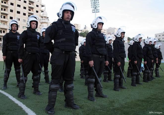 شرطة غزة تحذر من رفض العملات الورقية الصالحة للتداول
