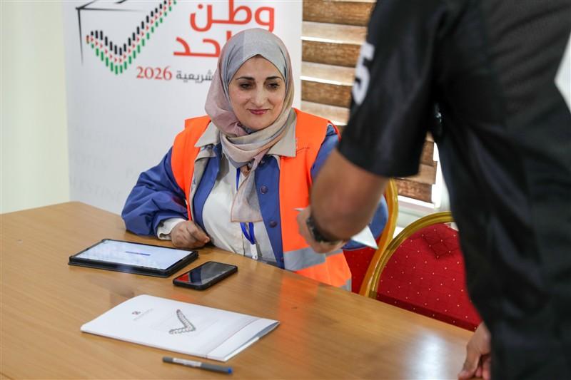 لجنة الانتخابات: تمديد فترة الترشح للتشريعية ولا تغيير على موعد الاقتراع