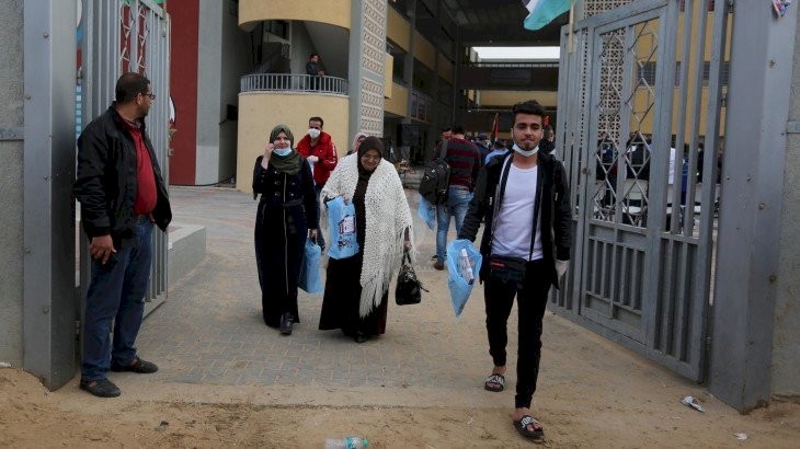 يرتفع العدد إلى 61