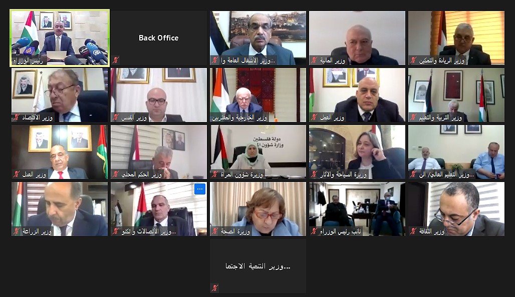 الموافقة على قانون التقاعد المبكر