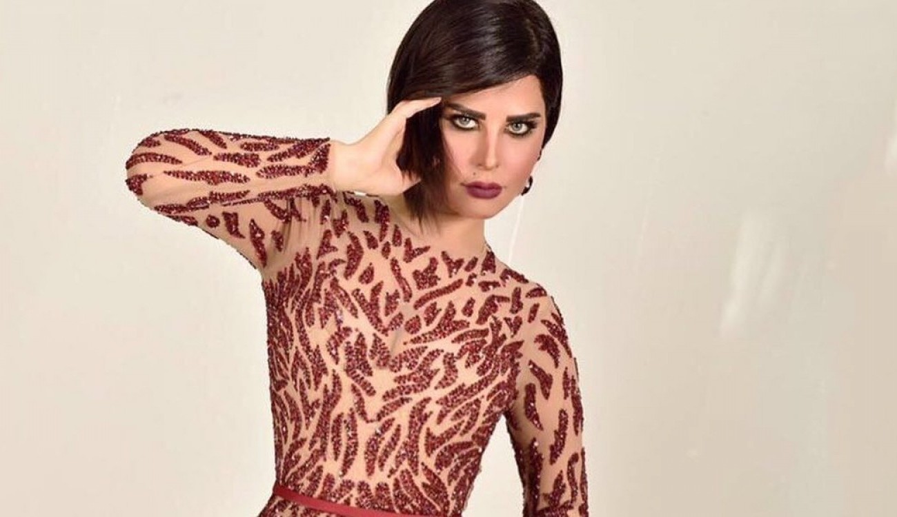 "جاهلة.. لا ثقافة ولا وعي"