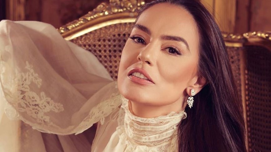 ومعلومات عن معاناتها النفسية ومرضها و زيجاتها