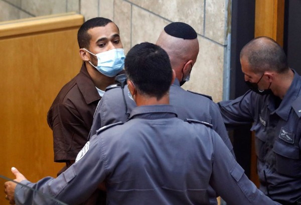 "الأسيرين ارتكبا أخطاء فادحة"