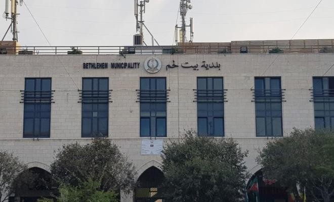 على خلفية حفلة أقيمت قبل أيام