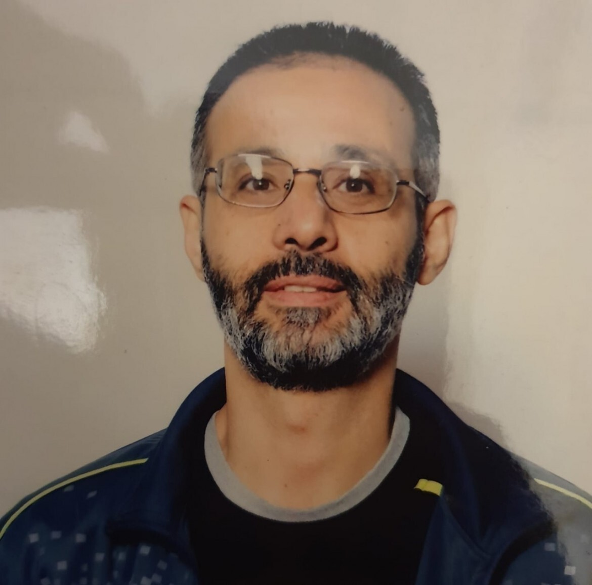 اخي كريم يونس .... يا رفيق الدرب الطويل