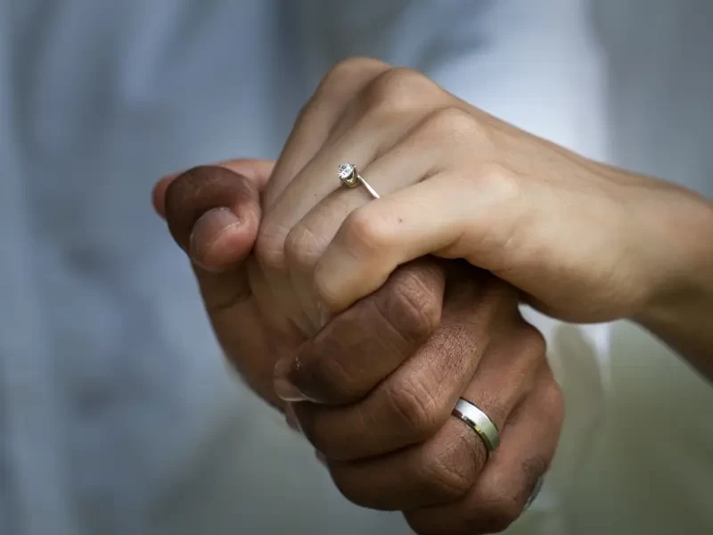 تفسير حلم الخطوبة للعزباء