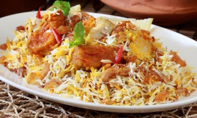 برياني سمك سلمون فيليه