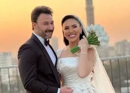 "لقطات تُعرض لأول مرة".. مي فاروق تطرح "باركوا" أغنية زفافها