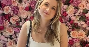 وفاة انفلونسر نيوزيلندية شهيرة عن عمر 21 عاما بسرطان القولون