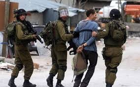 قوات الاحتلال تعتقل ثلاثة مواطنين من العبيدية  6 مواطنين بينهم فتاة من محافظة نابلس