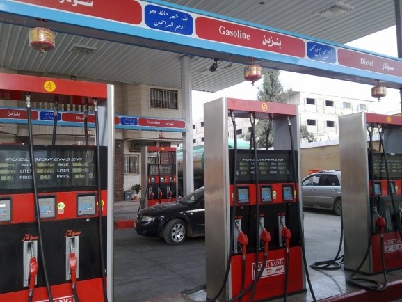 أولها انخفاض الطلب