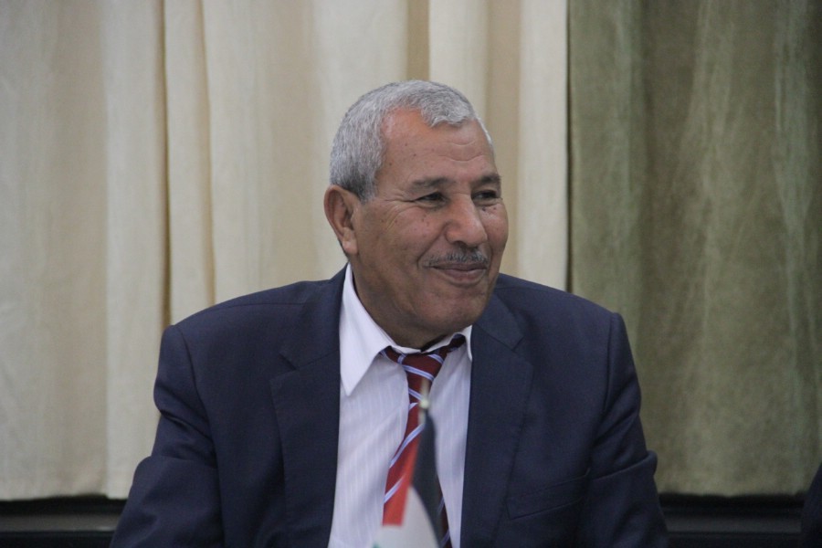 وكلّف شخصية جديدة 