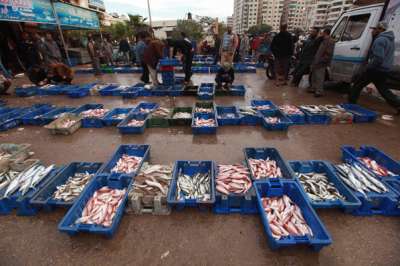 بعد ان دمرت الامواج بركها في اسرائيل