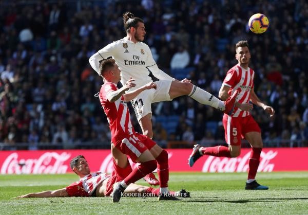 صحف إسبانيا تبرز انهيار ريال مدريد ولقب برشلونة الملحمي