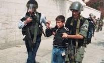 القدس: قوات الاحتلال تعتقل طفلاً قرب حاجز قلنديا