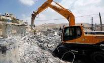 الاحتلال يهدم منشأة تجارية